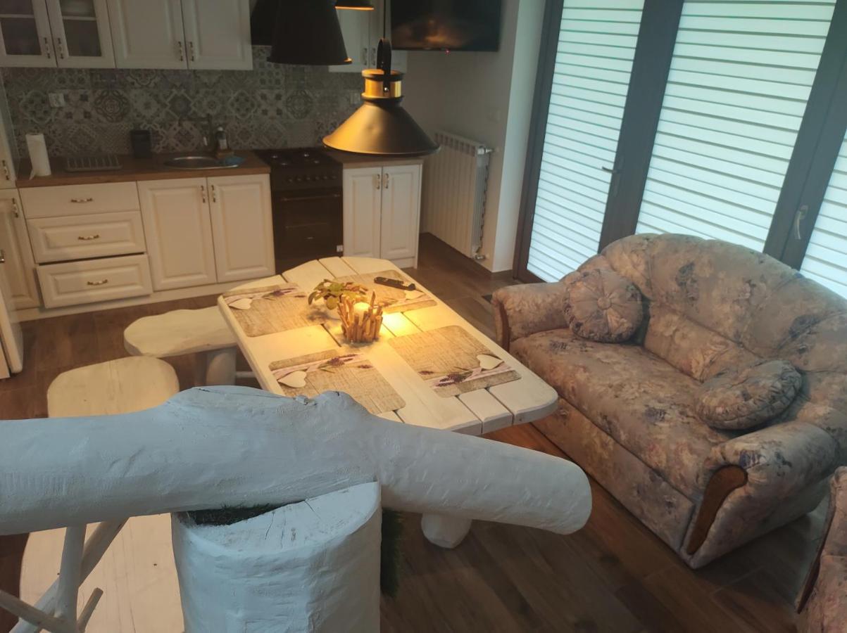 Guesthouse III レスコ エクステリア 写真