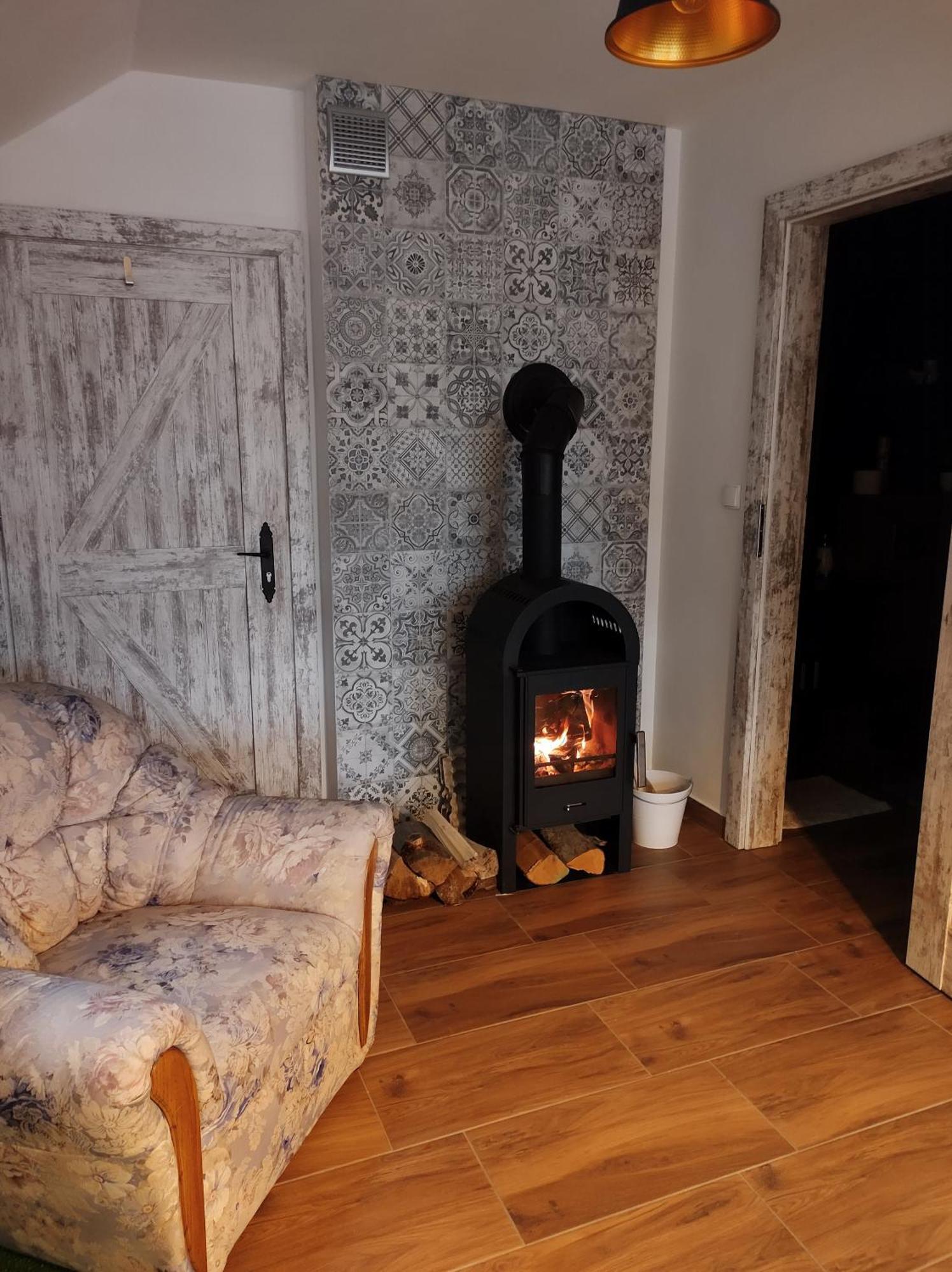 Guesthouse III レスコ エクステリア 写真